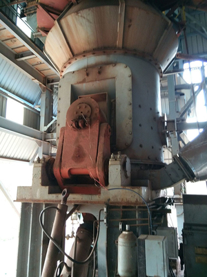 6-80t / T Maszyna do odsiarczania pionowego młyna wapiennego z 325 oczkami